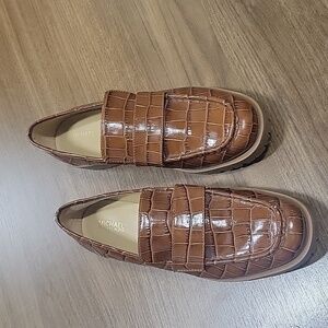 MICHAEL Michael Kors Brown Croc-Embossed Loafers